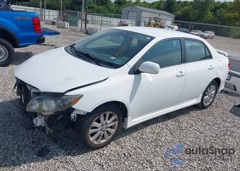 2010 Toyota Corolla S z USA, uszkodzony, nr VIN 1NXBU4EE7AZ254514